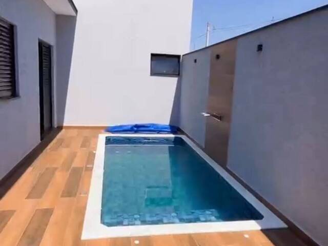 Casa para Venda em Sorocaba - 2