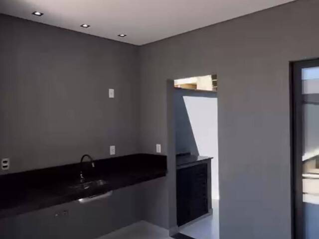 Casa para Venda em Sorocaba - 3