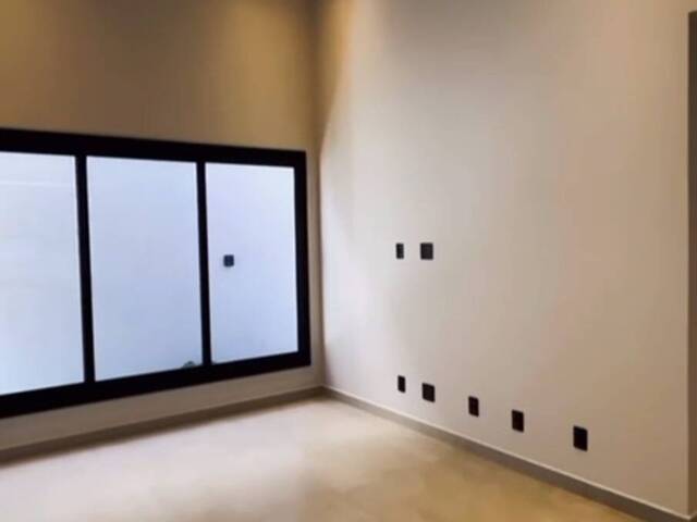 #8 - Casa para Venda em Votorantim - SP